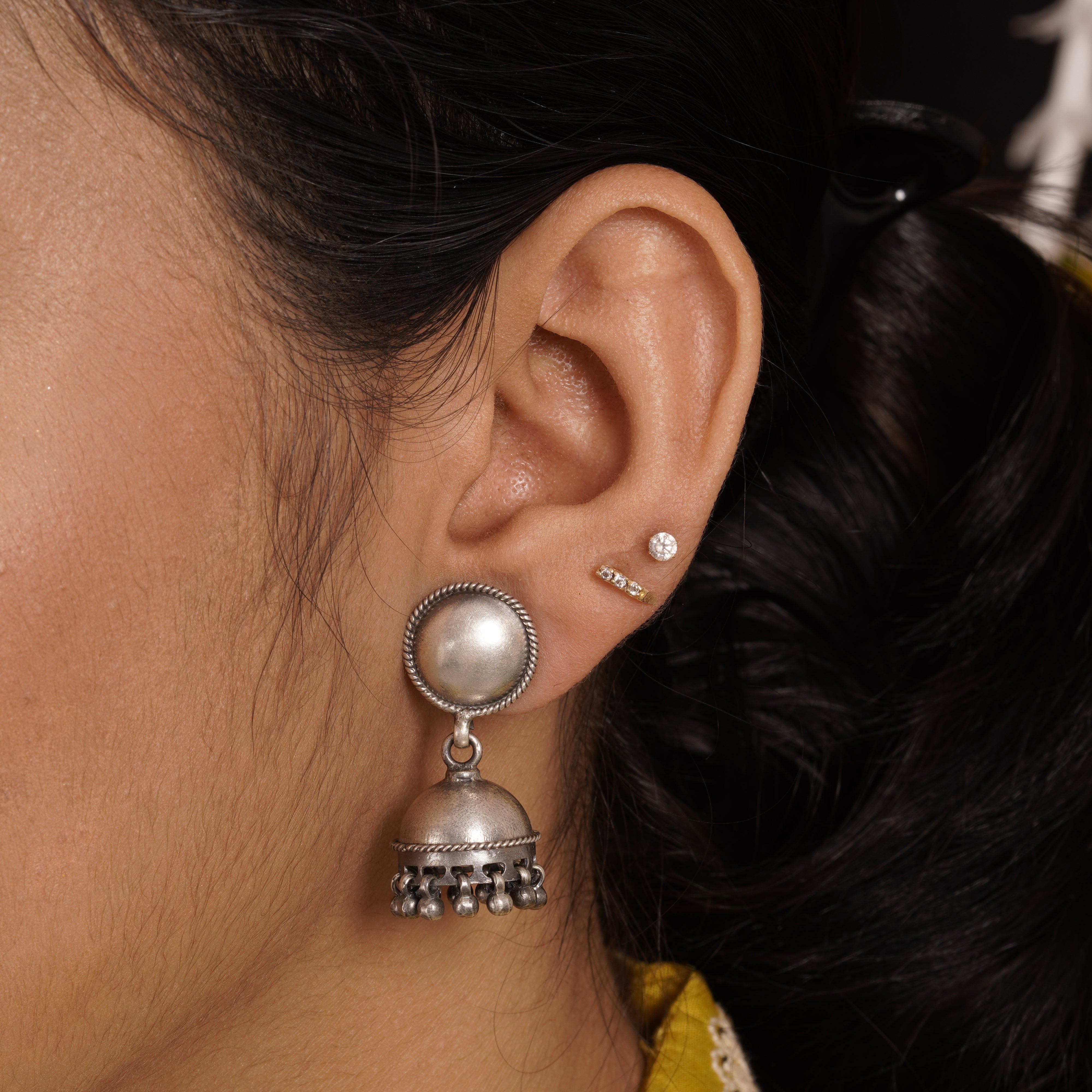 Simple Elegant Jhumka