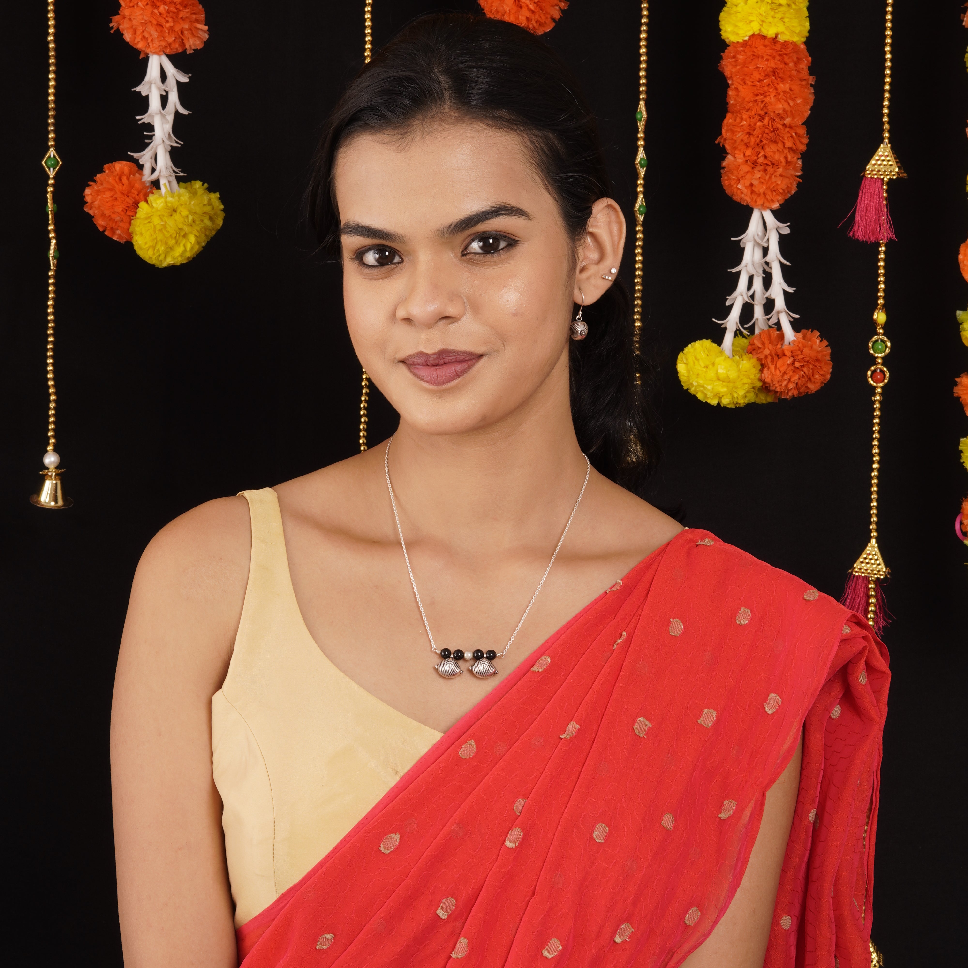 Nandika Minimal Mangalsutra