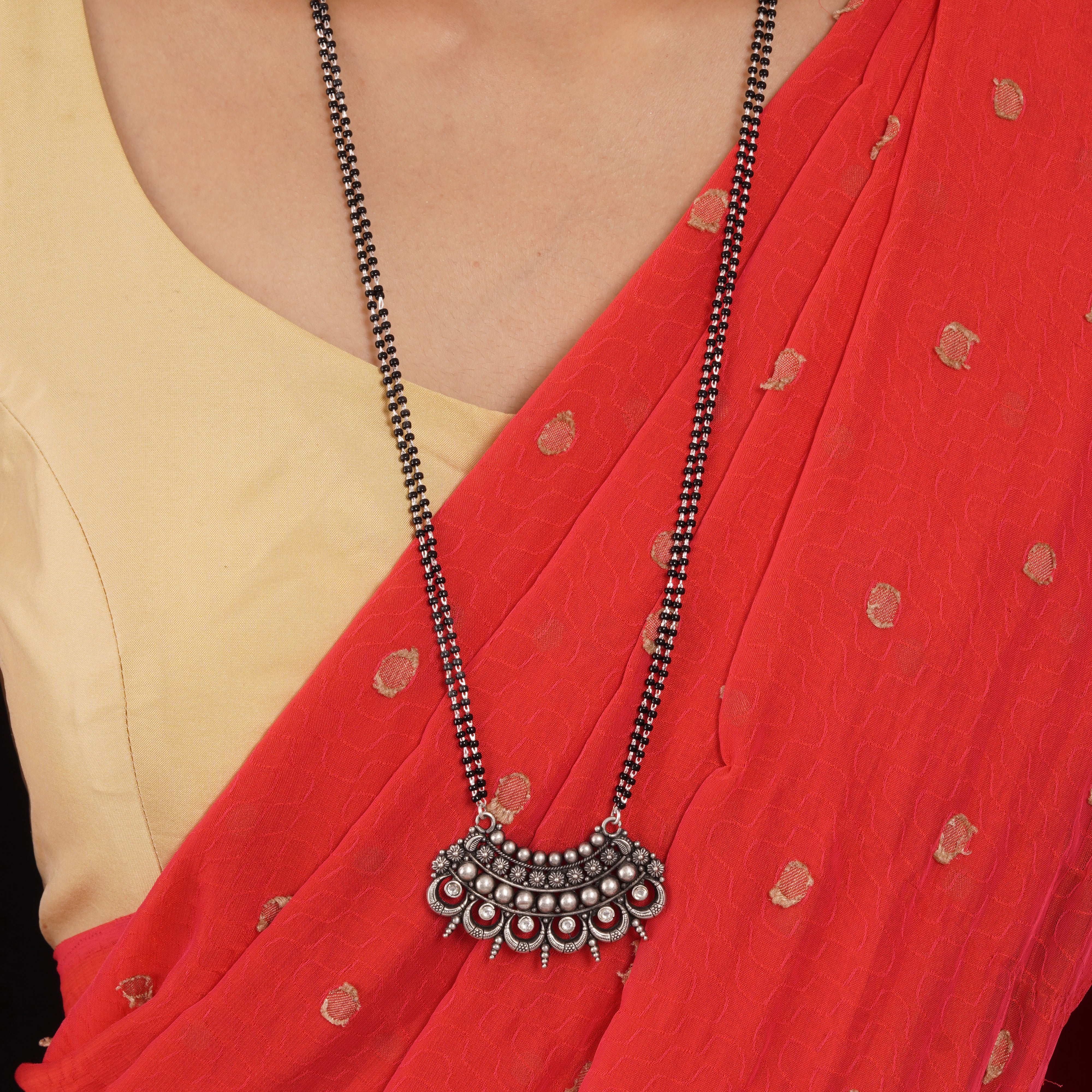 Chandra Vibha Long Mangalsutra