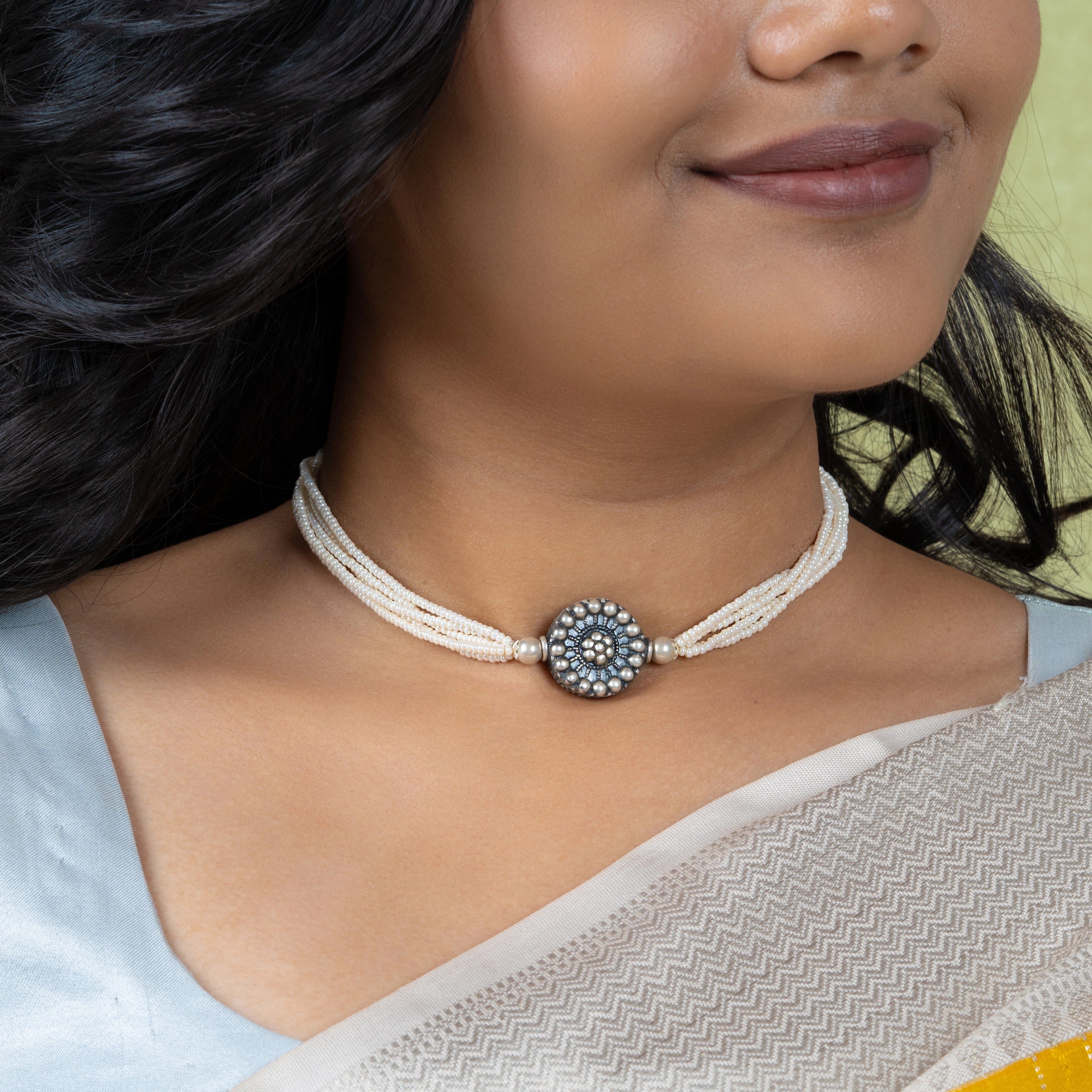 Timeless Round Kudi Charm Choker