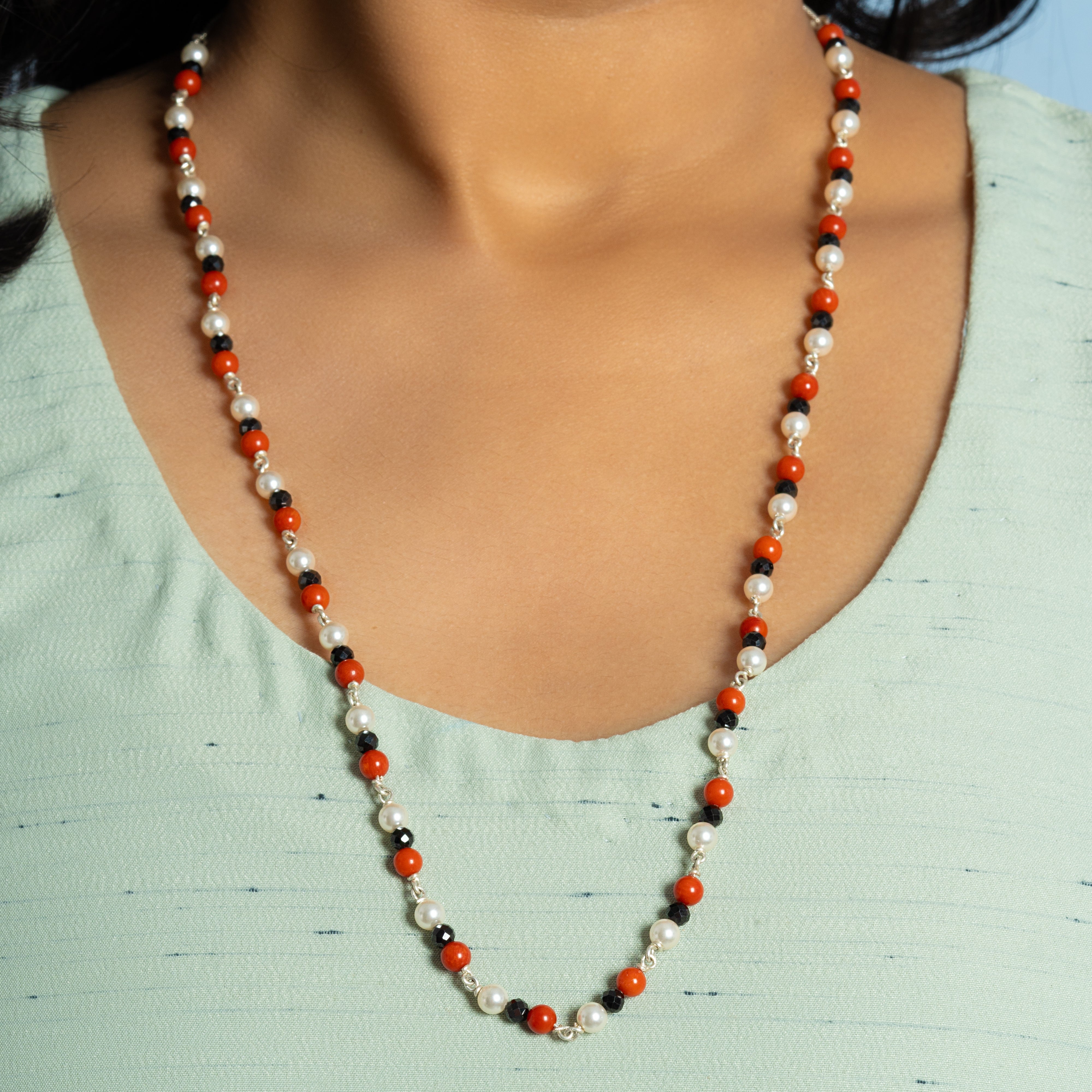 Harmony of Pearl-Coral-Spinel