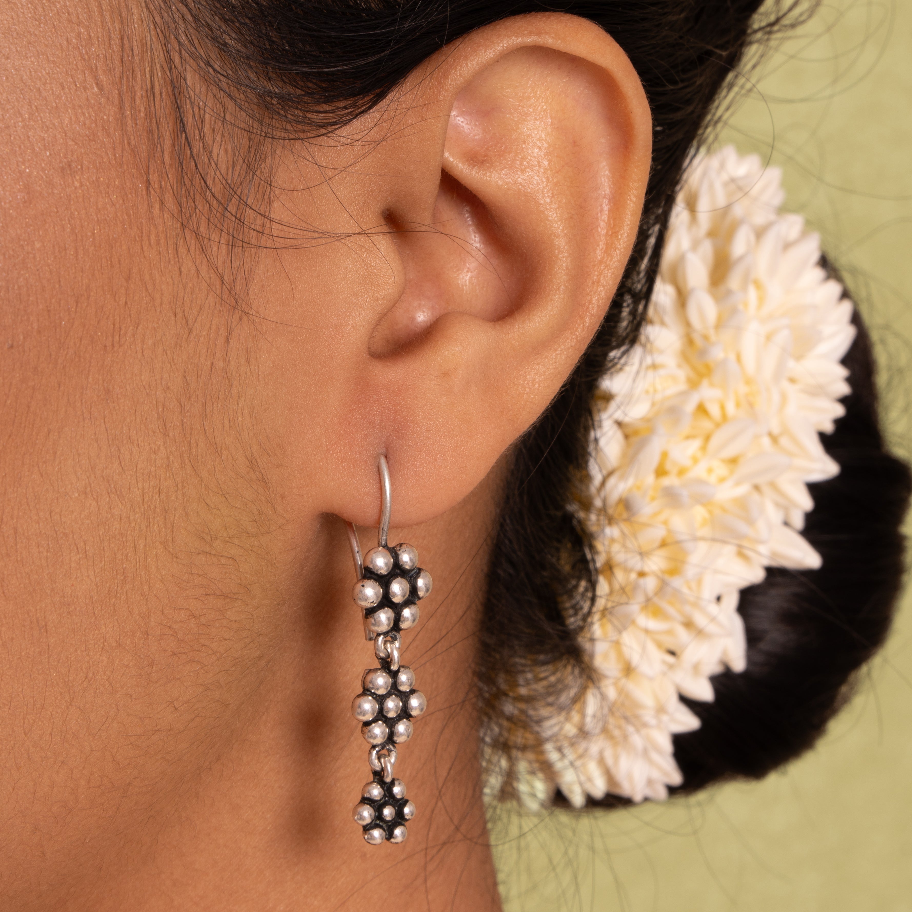 Silver Kudi Dangler Earrings 2