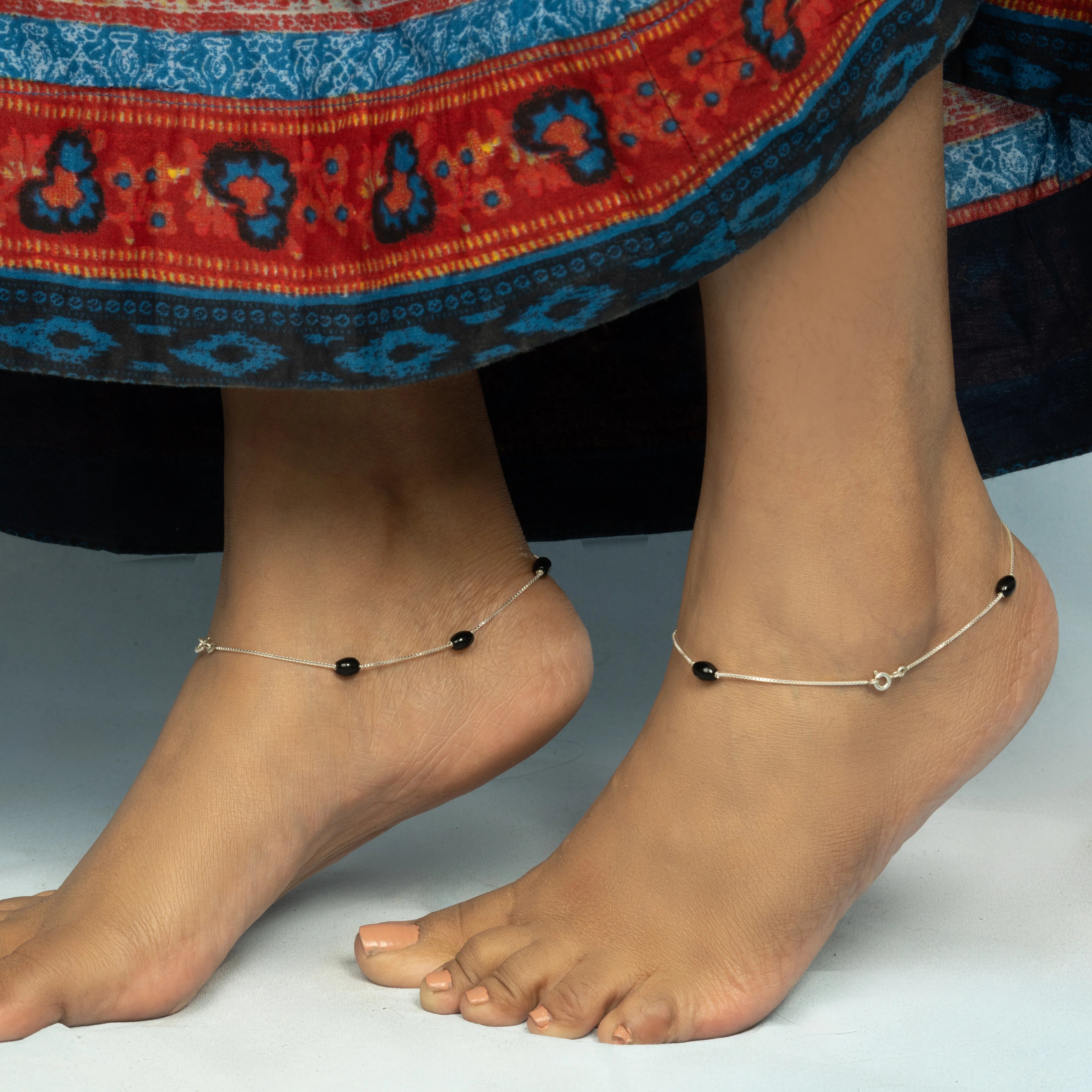 Black Oval Bead Silver Chain Anklet