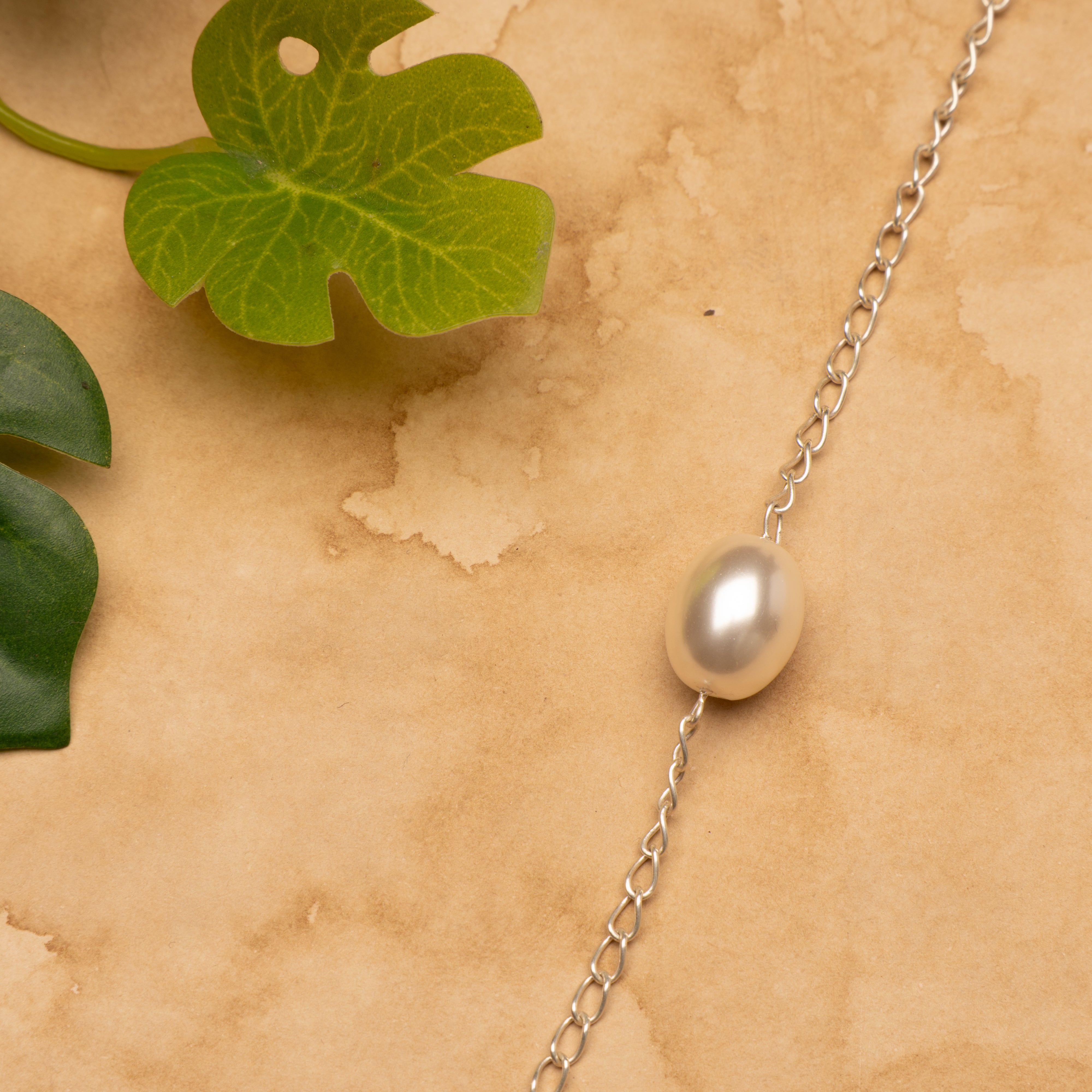 Elegance Oval Pearl Bracelet