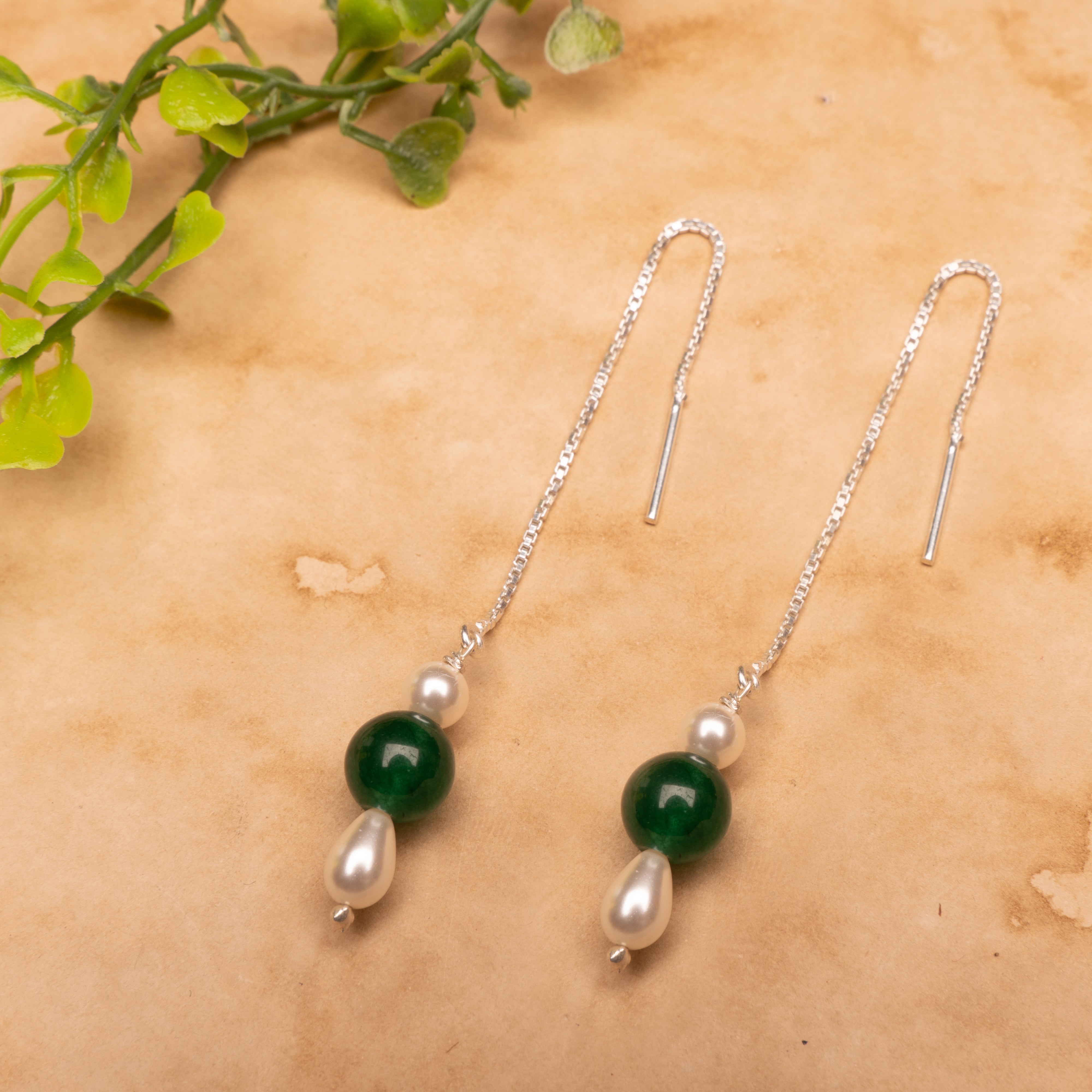 Green Onyx and Drop Pearl Suidhaga Elegant Earrings