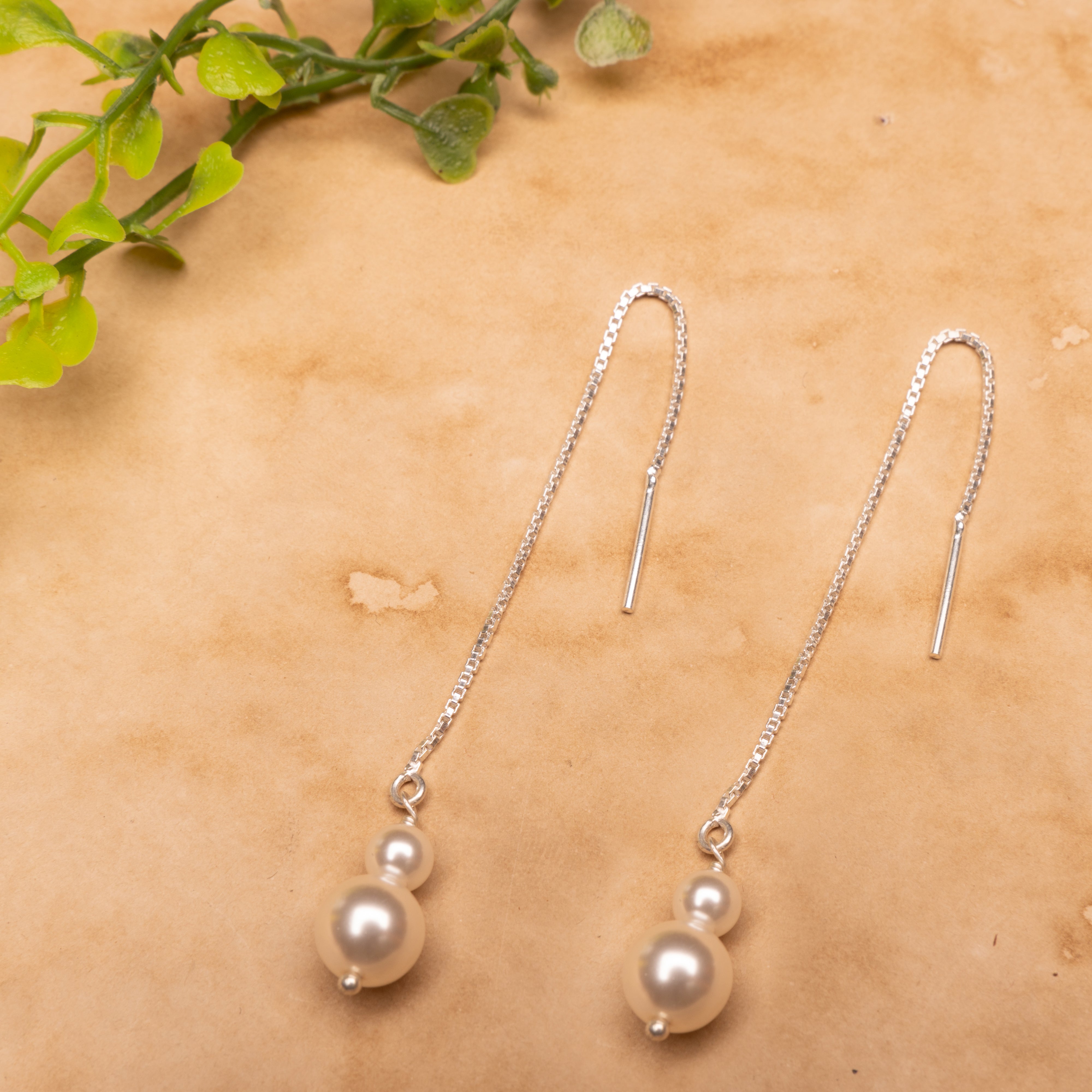 Pearl Suidhaga Elegant Earrings