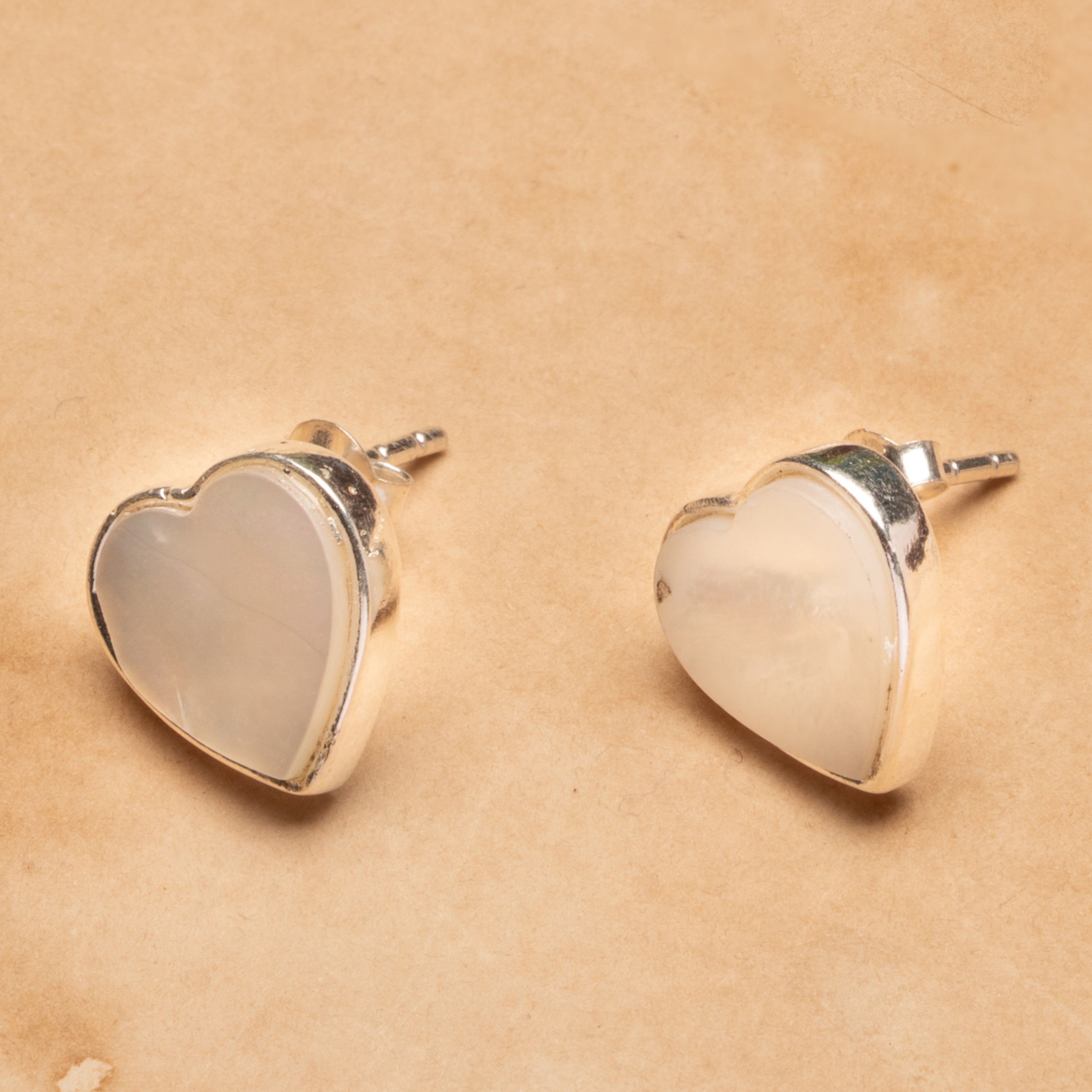 Heart Shape Mother of Pearls Silver Earrings
