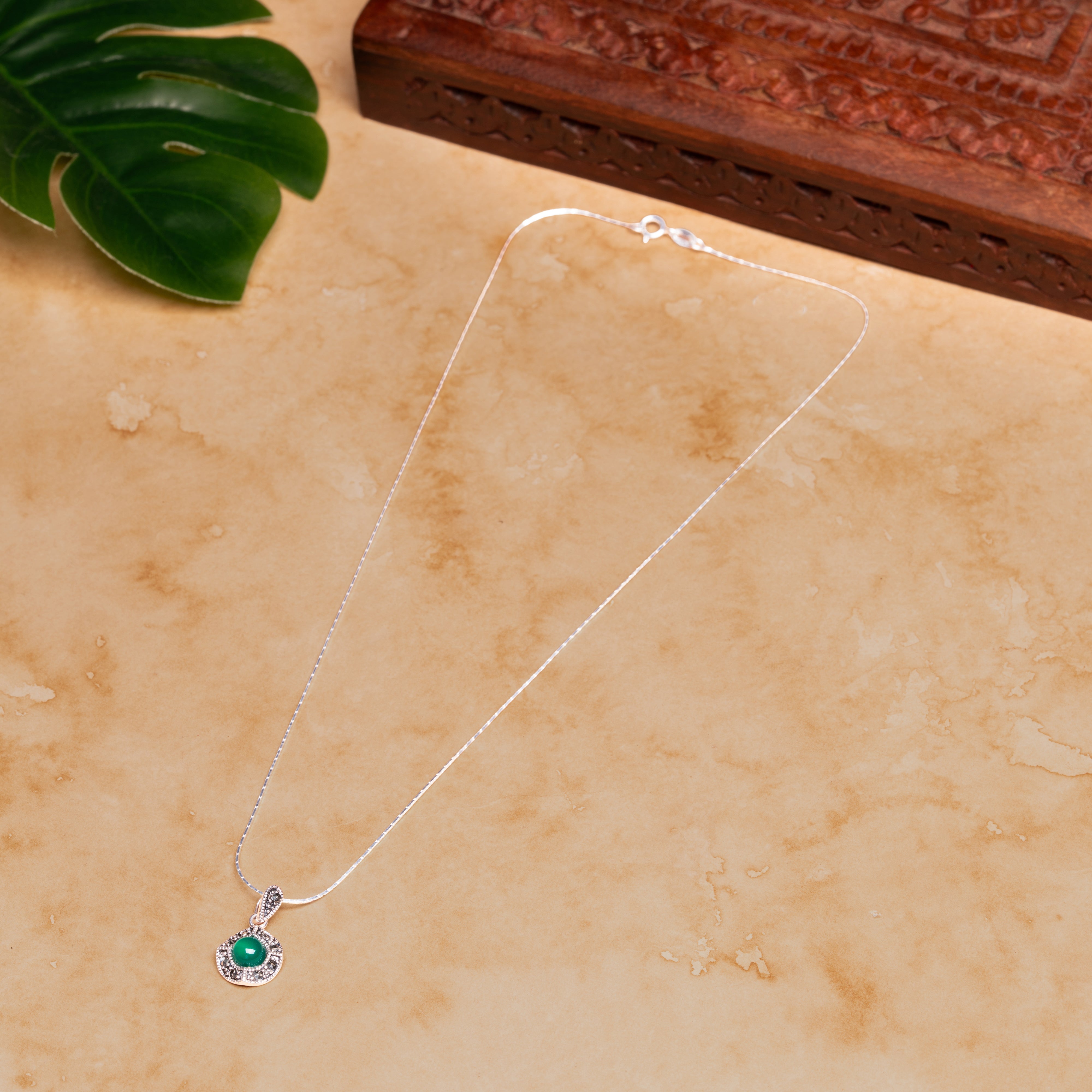 Green Onyx Pedant with Earrings