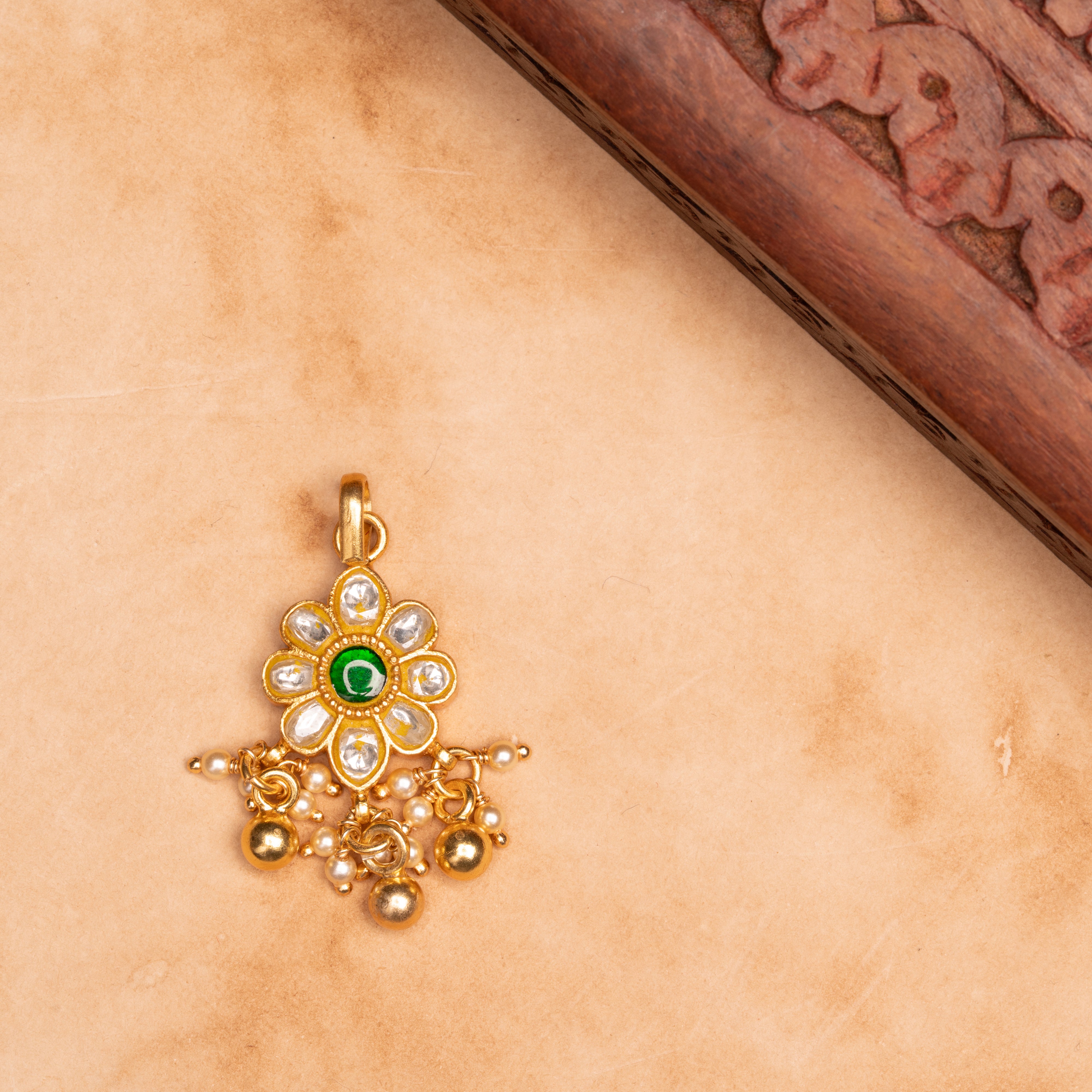 Polaki White Flower Pendant - Gold Plated