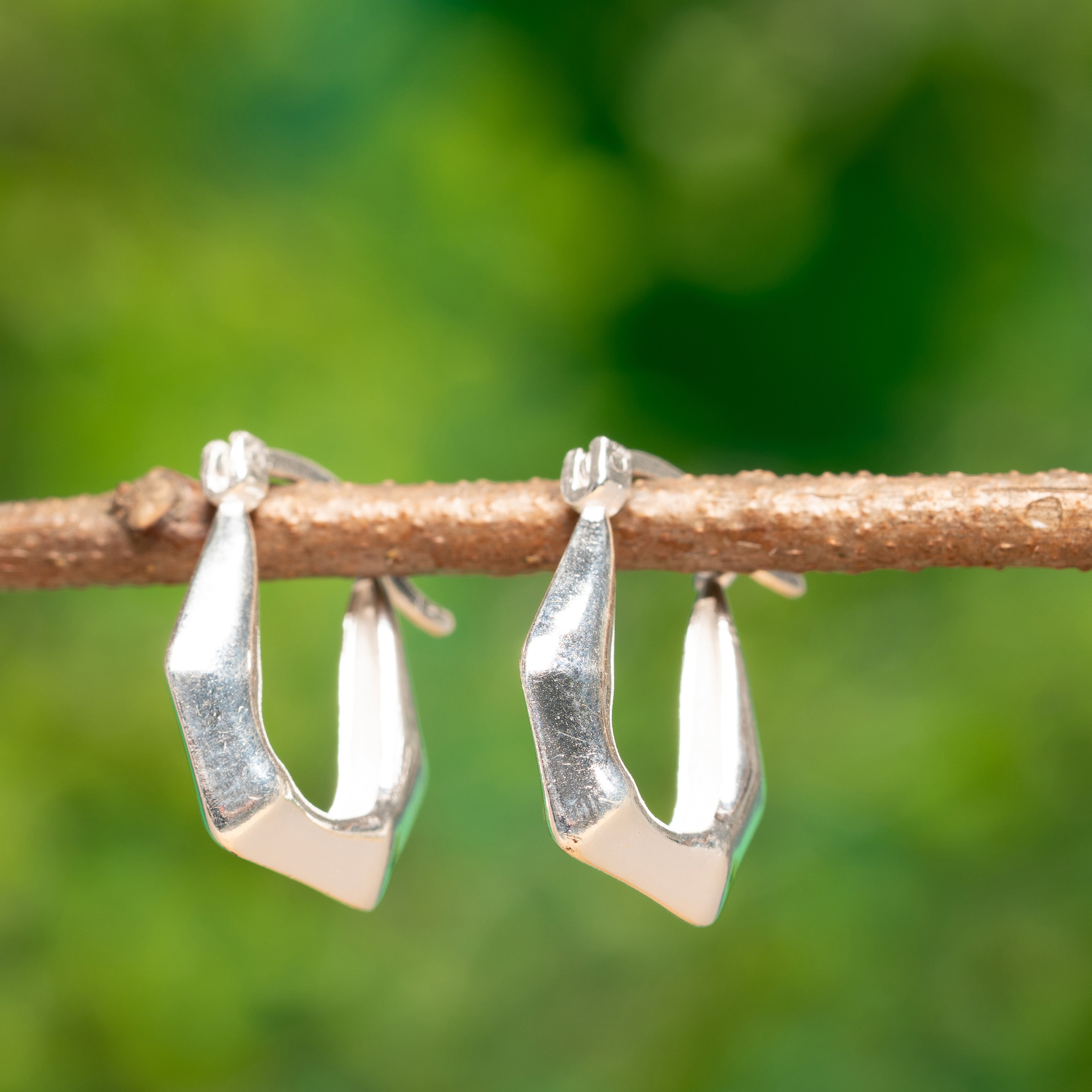 Eterna Hoop Earrings